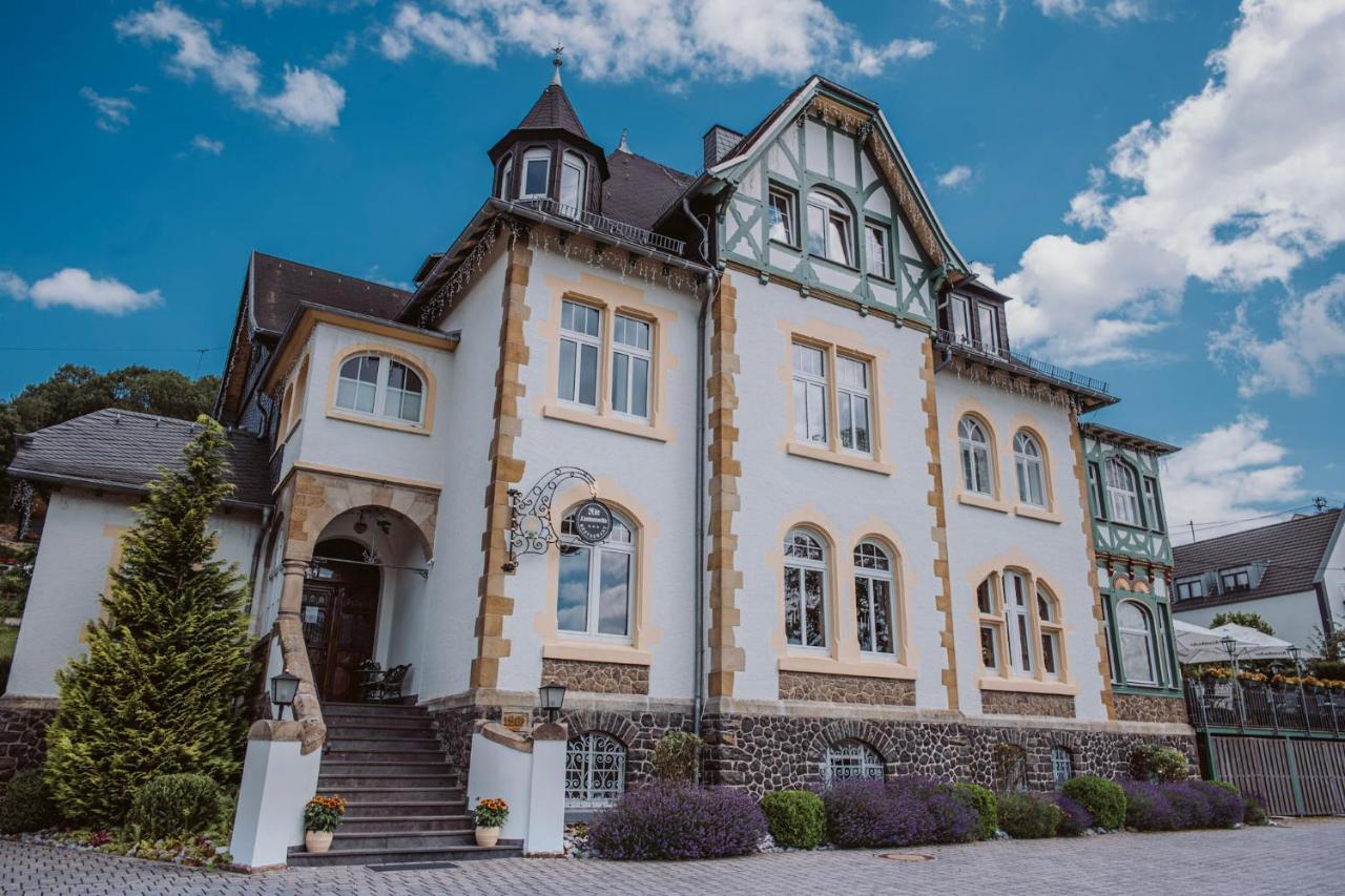 Alte Landratsvilla Hotel Bender Вестербург Екстериор снимка